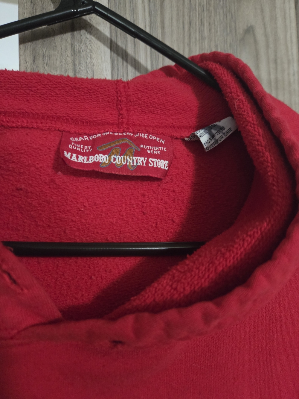 Marlboro Red Hooded Sweatshirt with Sleeve Patch - Picture 3 of 7